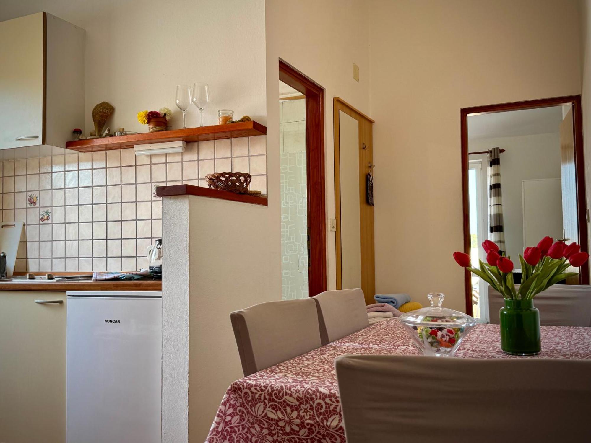 Apartments Maricic Банёл Экстерьер фото