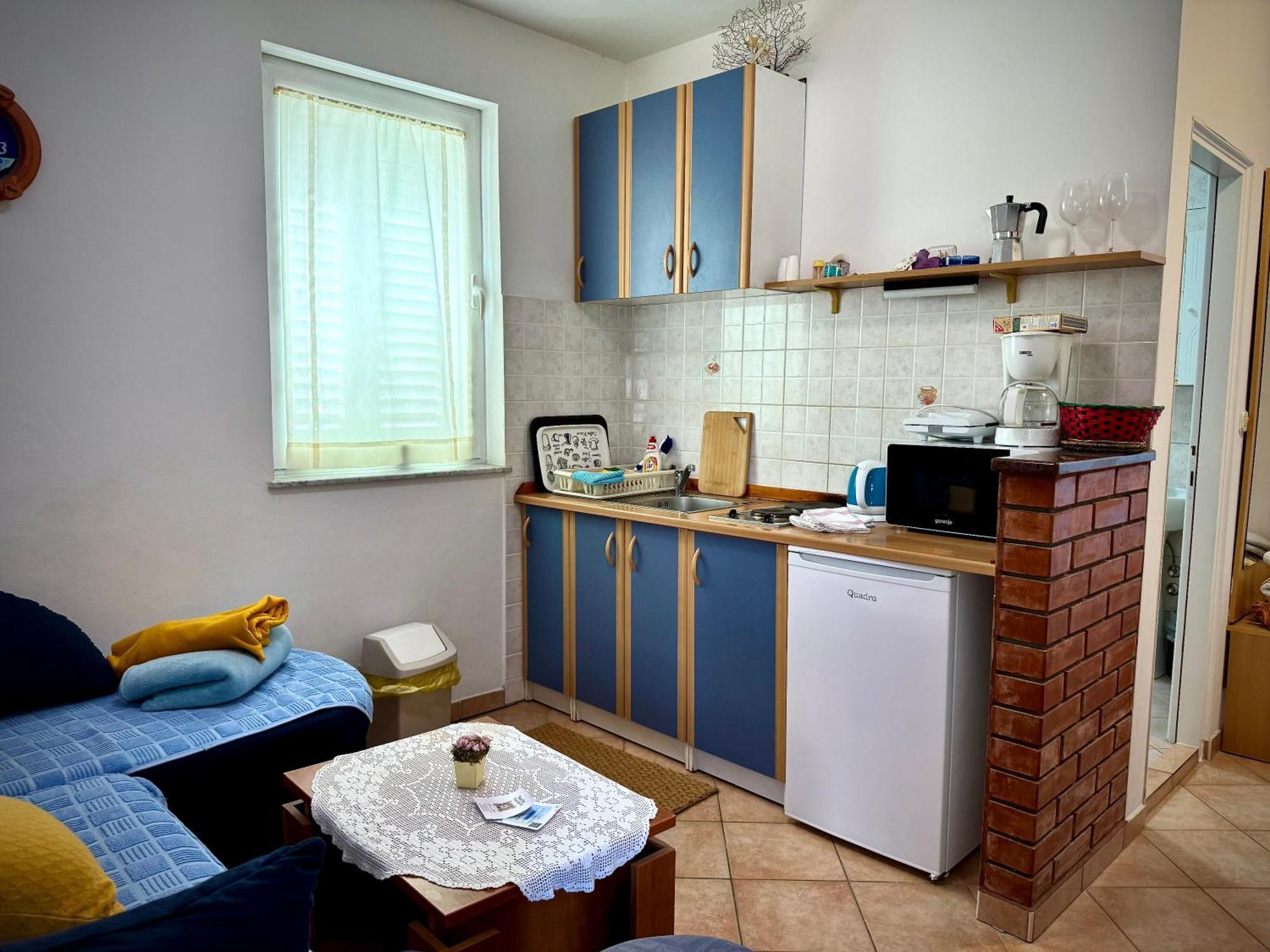 Apartments Maricic Банёл Экстерьер фото